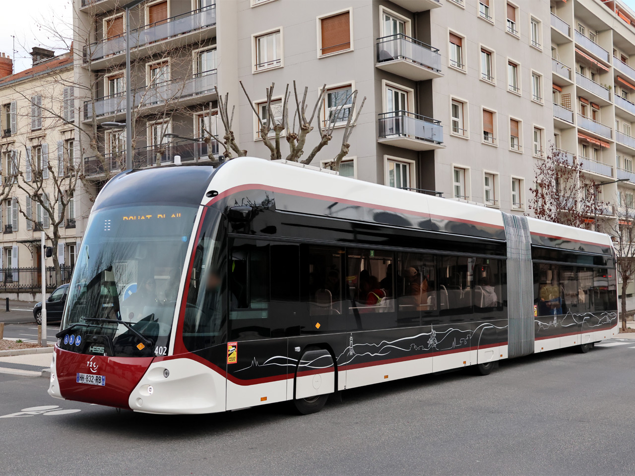 Bus T2C articulé à Clermont-Ferrand